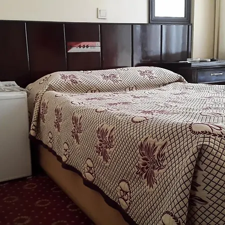Spor Apartmanhotel 2*